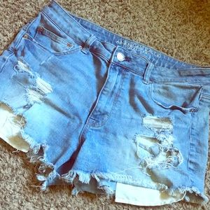 Hi rise festival American Eagle shorts